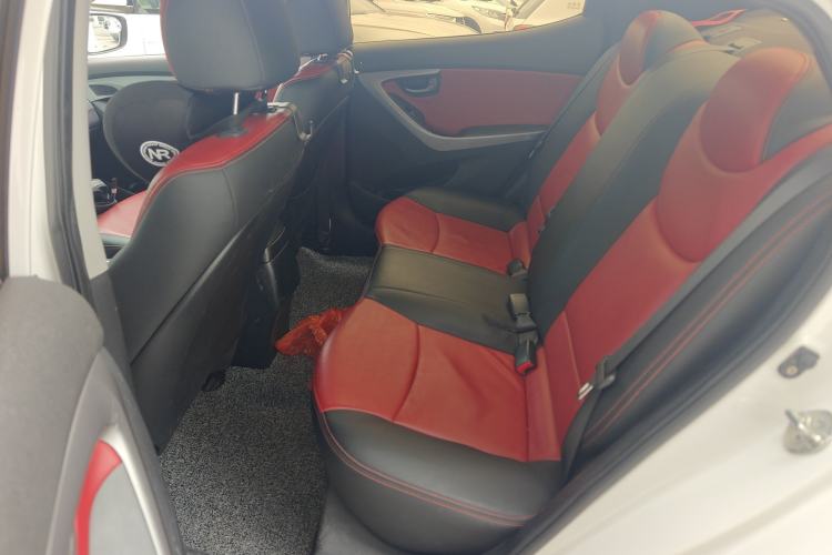 Used Hyundai Elantra (5th Generation / Langdong) 2016 1.6L Automatic Smart Version Left Rear Seat