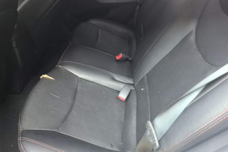 Used Hyundai Elantra (5th Generation / Langdong) 2016 1.6L Automatic Smart Version Left Rear Seat