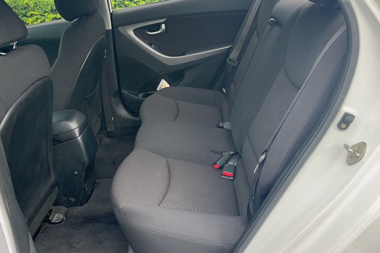 Used Hyundai Elantra (5th Generation / Langdong) 2016 1.6L Automatic Prestige Model Left Rear Seat