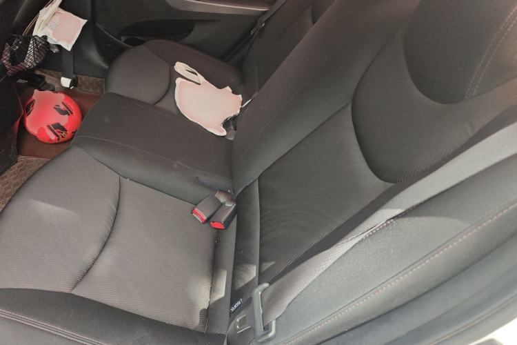 Used Hyundai Elantra (5th Generation / Langdong) 2016 1.6L Automatic Smart Version Left Rear Seat