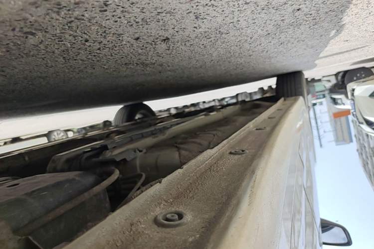 Used Hyundai Elantra (5th Generation / Langdong) 2016 1.6L Automatic Smart Version Left Side Sill