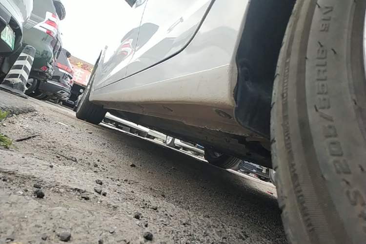 Used Hyundai Elantra (5th Generation / Langdong) 2016 1.6L Automatic Prestige Model Left Side Sill