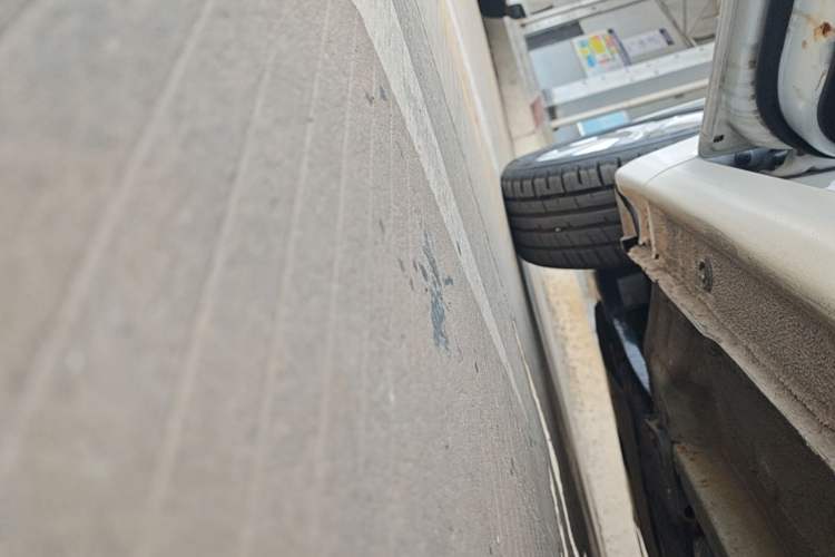 Used Hyundai Elantra (5th Generation / Langdong) 2016 1.6L Automatic Smart Version Left Side Sill
