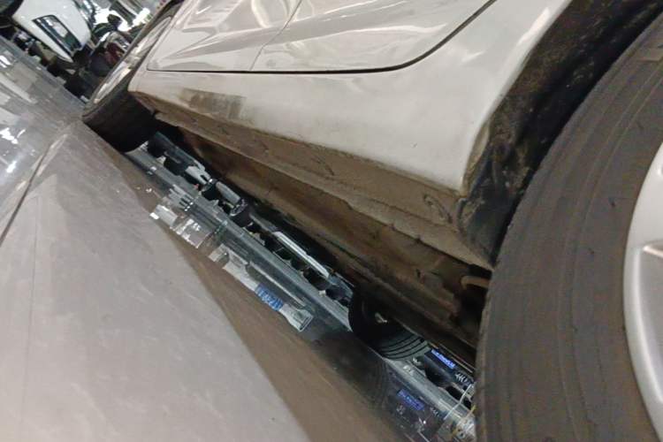 Used Hyundai Elantra (5th Generation / Langdong) 2016 1.6L Automatic Prestige Model Left Side Sill