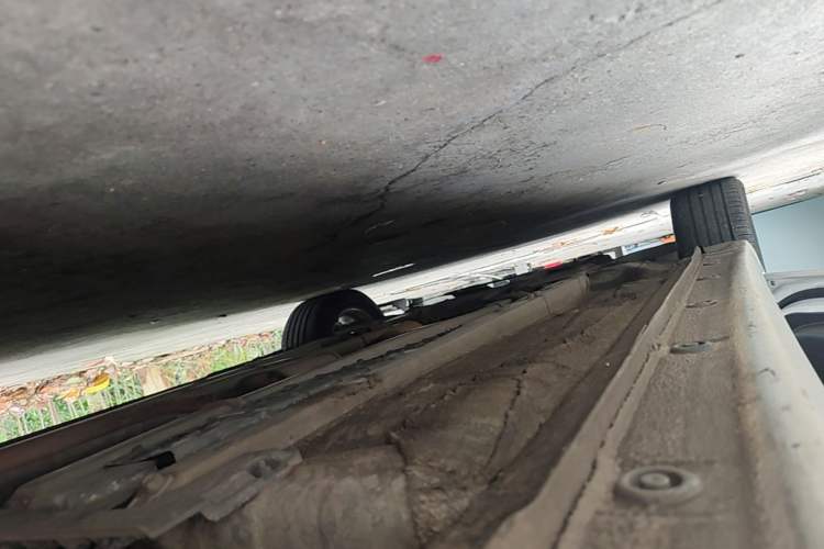 Used Hyundai Elantra (5th Generation / Langdong) 2016 1.6L Automatic Smart Version Left Side Sill