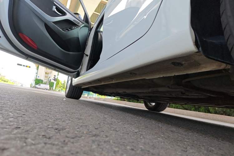 Used Hyundai Elantra (5th Generation / Langdong) 2016 1.6L Manual Luxury Model Left Side Sill