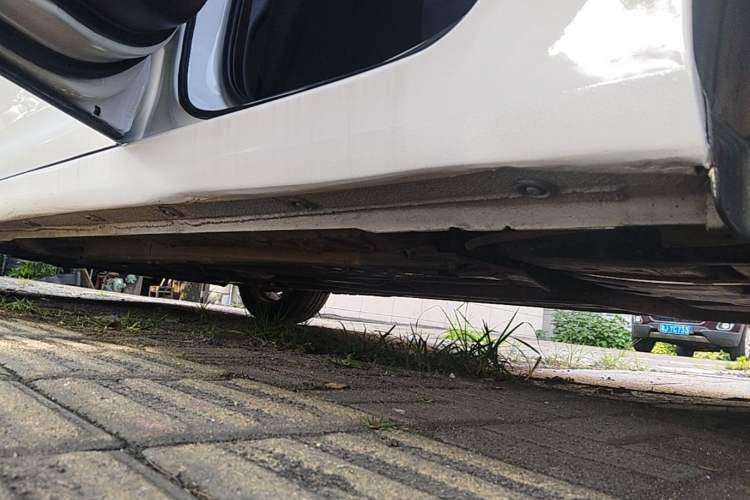 Used Hyundai Elantra (5th Generation / Langdong) 2016 1.6L Automatic Prestige Model Left Side Sill