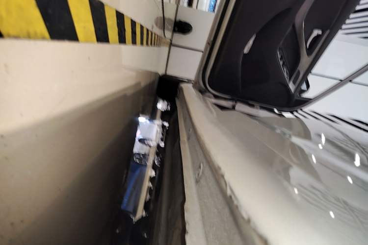 Used Hyundai Elantra (5th Generation / Langdong) 2016 1.6L Automatic Prestige Model Left Side Sill