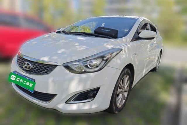 Used Hyundai Elantra (5th Generation / Langdong) 2016 1.6L Automatic Smart Version