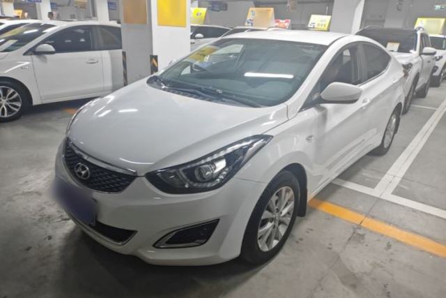 Used Hyundai Elantra (5th Generation / Langdong) 2016 1.6L Automatic Smart Version