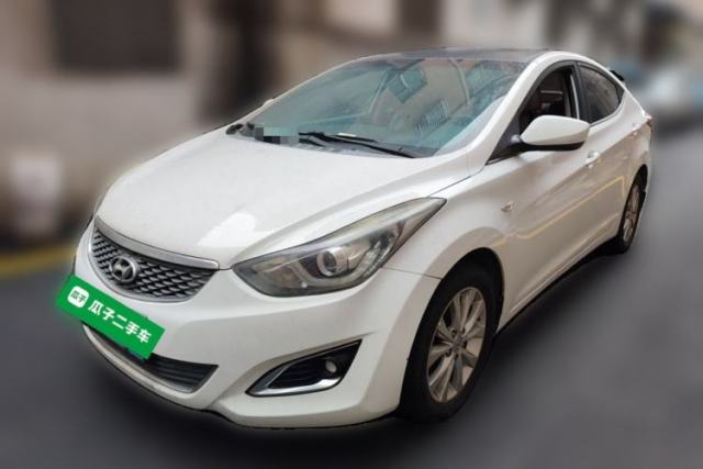 Used Hyundai Elantra (5th Generation / Langdong) 2016 1.6L Automatic Smart Version