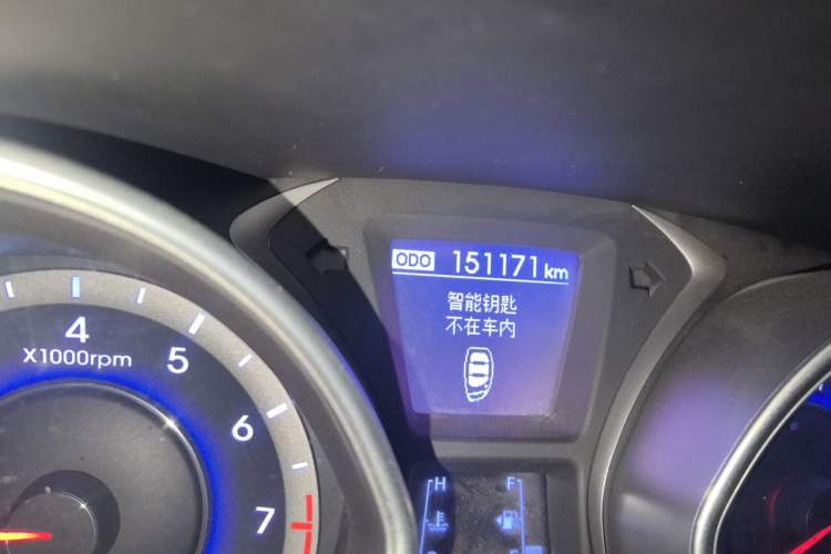 Used Hyundai Elantra (5th Generation / Langdong) 2016 1.6L Manual Luxury Model Odometer Close Up