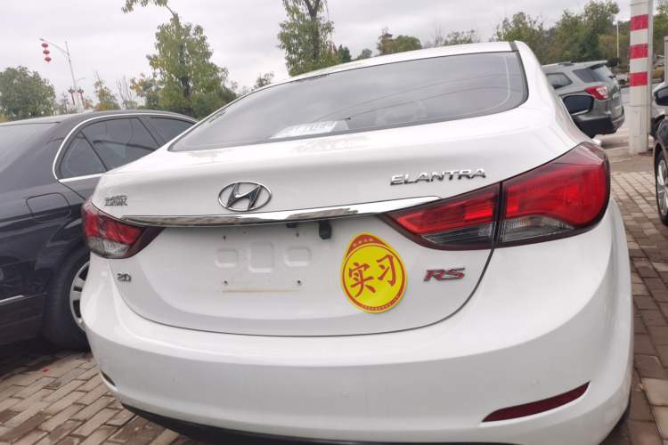 Used Hyundai Elantra (5th Generation / Langdong) 2016 1.6L Automatic Smart Version Rear