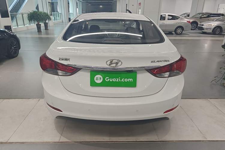 Used Hyundai Elantra (5th Generation / Langdong) 2016 1.6L Automatic Smart Version Rear