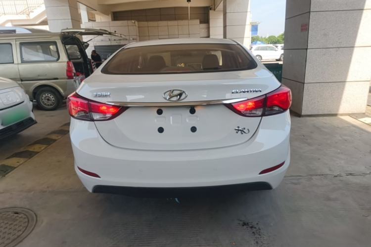 Used Hyundai Elantra (5th Generation / Langdong) 2016 1.6L Automatic Smart Version Rear