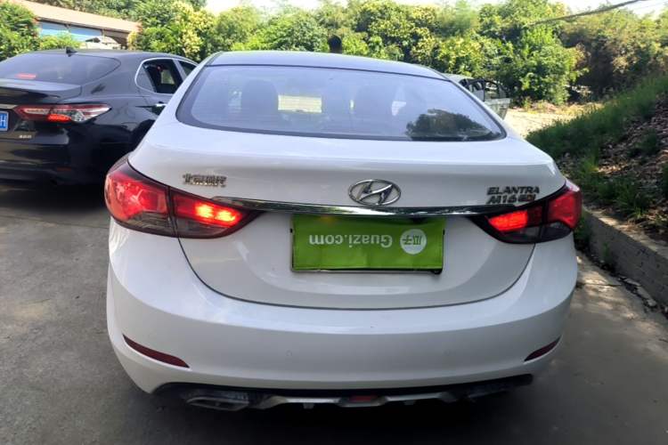Used Hyundai Elantra (5th Generation / Langdong) 2016 1.6L Automatic Smart Version Rear