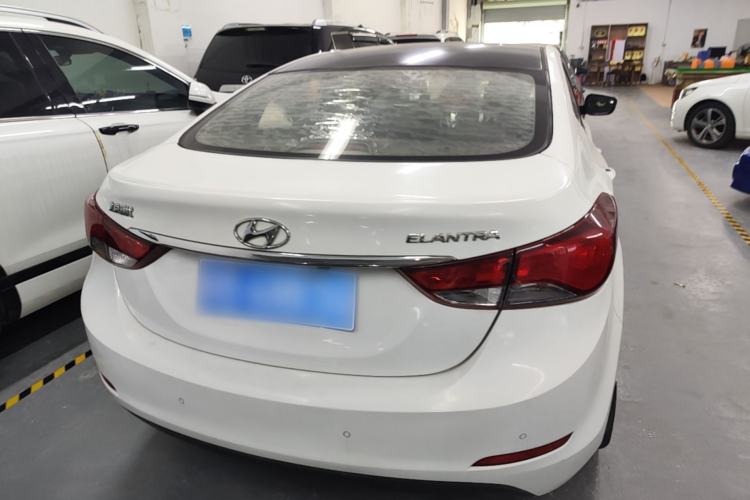 Used Hyundai Elantra (5th Generation / Langdong) 2016 1.6L Automatic Smart Version Rear