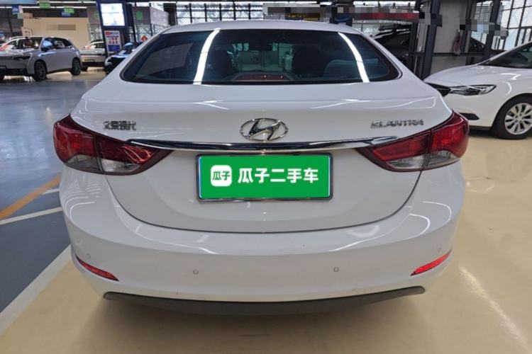 Used Hyundai Elantra (5th Generation / Langdong) 2016 1.6L Automatic Smart Version Rear
