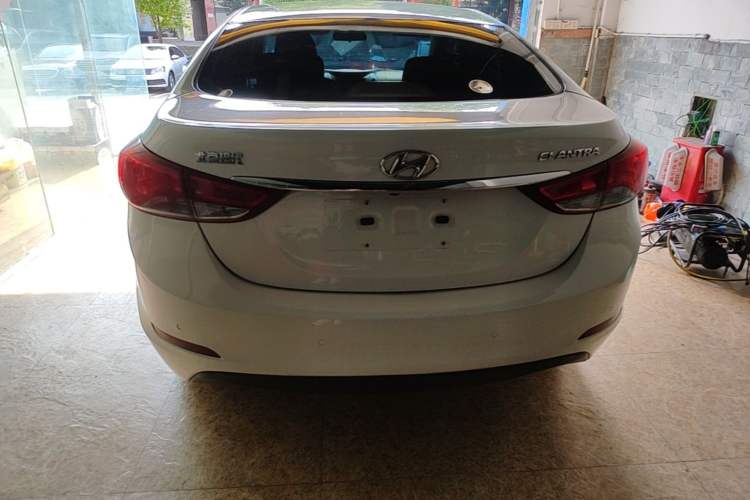 Used Hyundai Elantra (5th Generation / Langdong) 2016 1.6L Automatic Prestige Model Rear