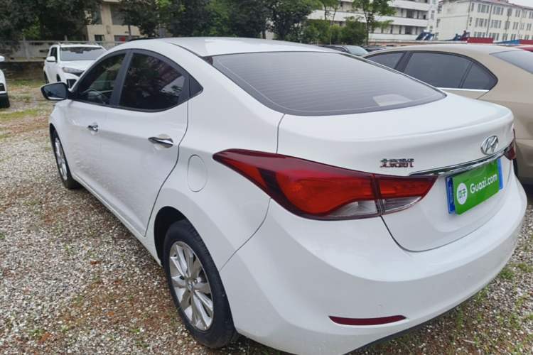 Used Hyundai Elantra (5th Generation / Langdong) 2016 1.6L Automatic Prestige Model Rear Left 45 Deg