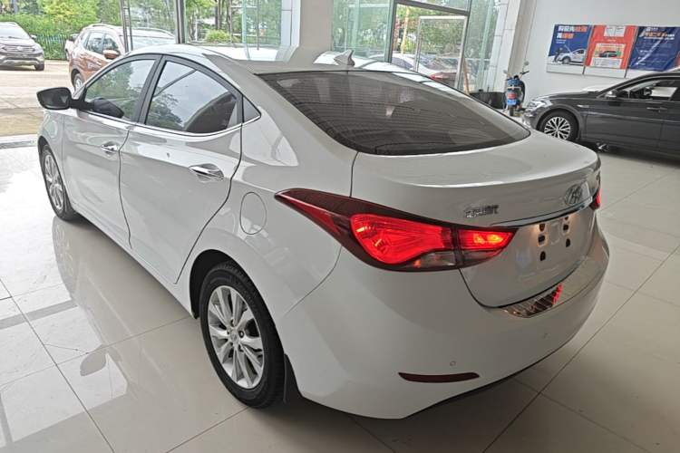 Used Hyundai Elantra (5th Generation / Langdong) 2016 1.6L Automatic Prestige Model Rear Left 45 Deg