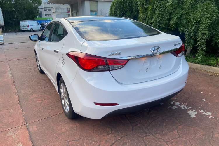Used Hyundai Elantra (5th Generation / Langdong) 2016 1.6L Automatic Prestige Model Rear Left 45 Deg