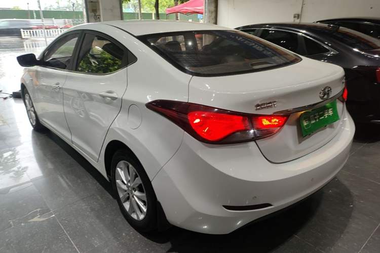 Used Hyundai Elantra (5th Generation / Langdong) 2016 1.6L Automatic Smart Version Rear Left 45 Deg