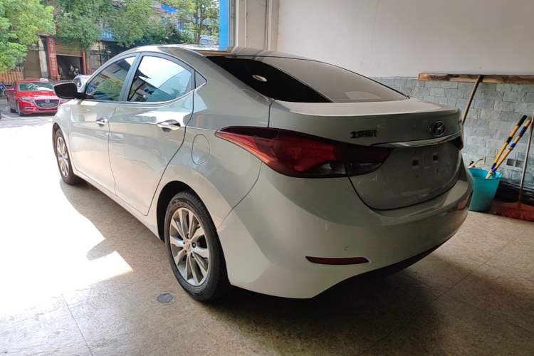 Used Hyundai Elantra (5th Generation / Langdong) 2016 1.6L Automatic Prestige Model Rear Left 45 Deg