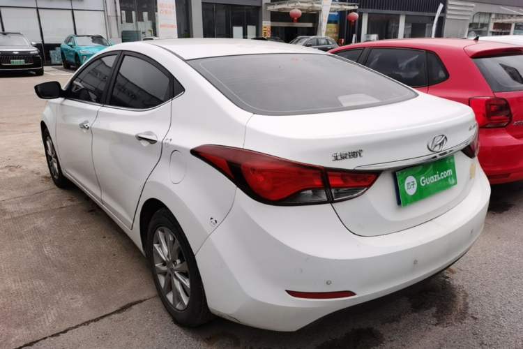 Used Hyundai Elantra (5th Generation / Langdong) 2016 1.6L Automatic Prestige Model Rear Left 45 Deg