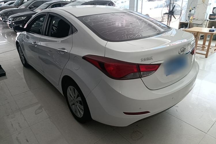 Used Hyundai Elantra (5th Generation / Langdong) 2016 1.6L Automatic Prestige Model Rear Left 45 Deg