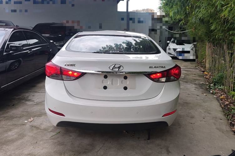 Used Hyundai Elantra (5th Generation / Langdong) 2016 1.6L Automatic Smart Version Rear
