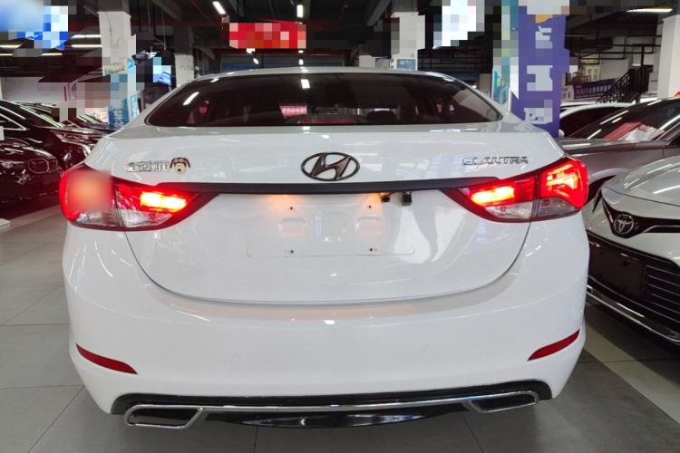 Used Hyundai Elantra (5th Generation / Langdong) 2016 1.6L Automatic Smart Version Rear