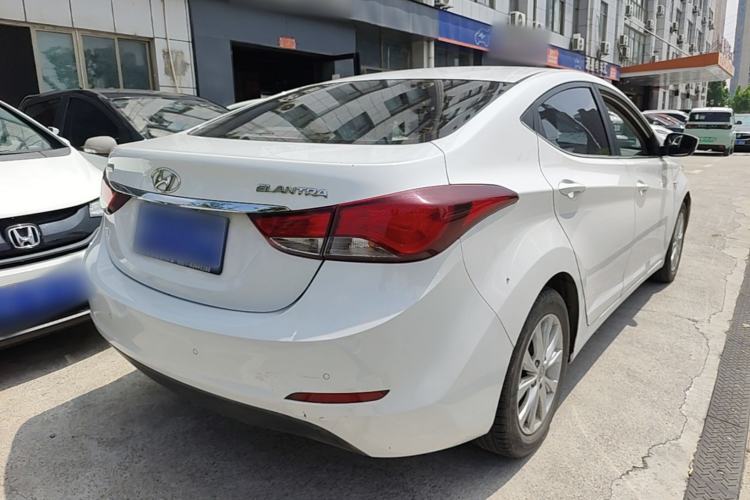 Used Hyundai Elantra (5th Generation / Langdong) 2016 1.6L Automatic Smart Version Rear Right 45 Deg