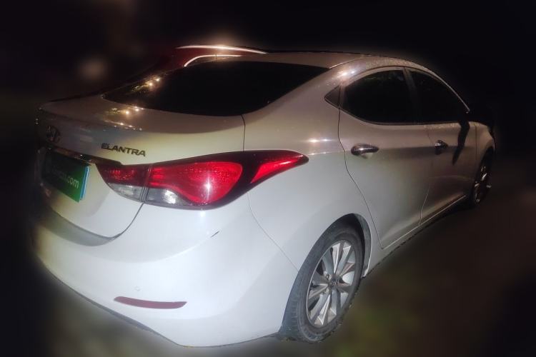 Used Hyundai Elantra (5th Generation / Langdong) 2016 1.6L Automatic Prestige Model Rear Right 45 Deg