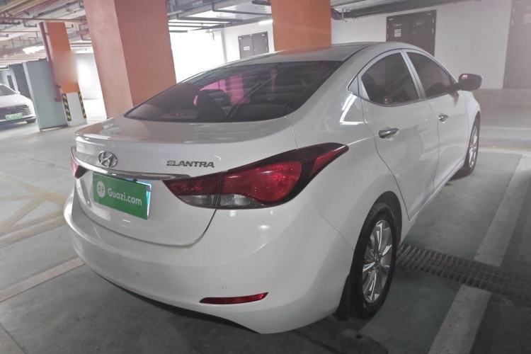 Used Hyundai Elantra (5th Generation / Langdong) 2016 1.6L Manual Luxury Model Rear Right 45 Deg