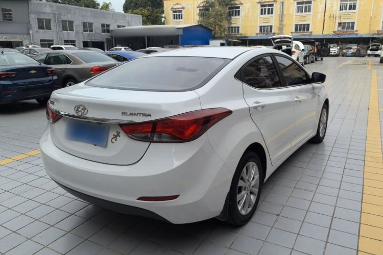 Used Hyundai Elantra (5th Generation / Langdong) 2016 1.6L Automatic Smart Version Rear Right 45 Deg