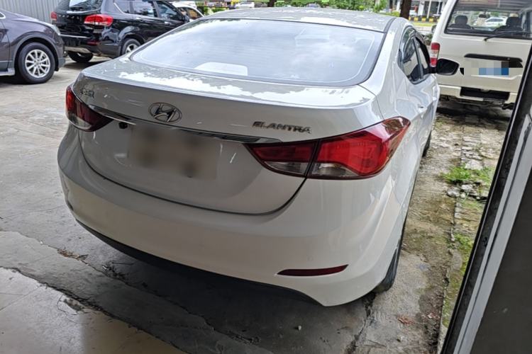 Used Hyundai Elantra (5th Generation / Langdong) 2016 1.6L Automatic Smart Version Rear Right 45 Deg