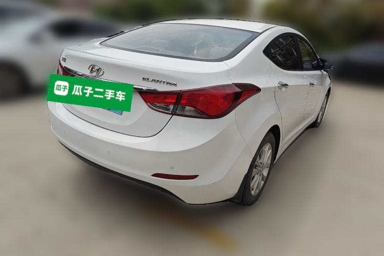 Used Hyundai Elantra (5th Generation / Langdong) 2016 1.6L Manual Luxury Model Rear Right 45 Deg