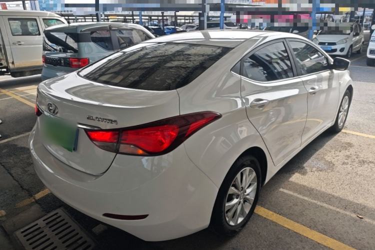 Used Hyundai Elantra (5th Generation / Langdong) 2016 1.6L Automatic Smart Version Rear Right 45 Deg
