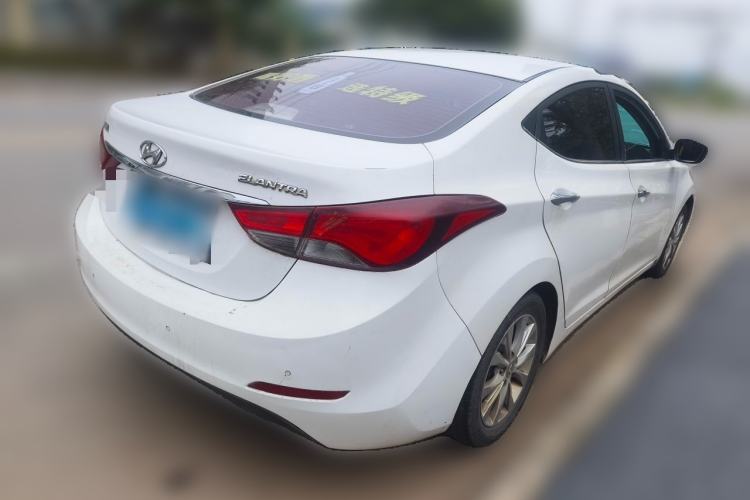 Used Hyundai Elantra (5th Generation / Langdong) 2016 1.6L Manual Luxury Model Rear Right 45 Deg