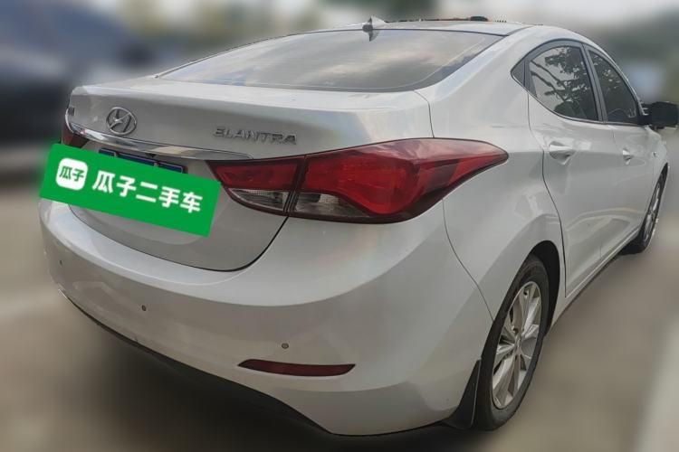 Used Hyundai Elantra (5th Generation / Langdong) 2016 1.6L Automatic Smart Version Rear Right 45 Deg