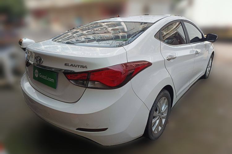 Used Hyundai Elantra (5th Generation / Langdong) 2016 1.6L Automatic Prestige Model Rear Right 45 Deg