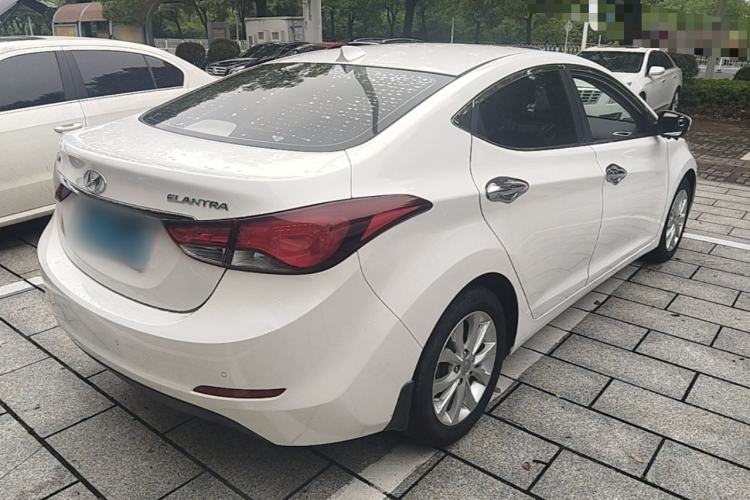 Used Hyundai Elantra (5th Generation / Langdong) 2016 1.6L Automatic Prestige Model Rear Right 45 Deg