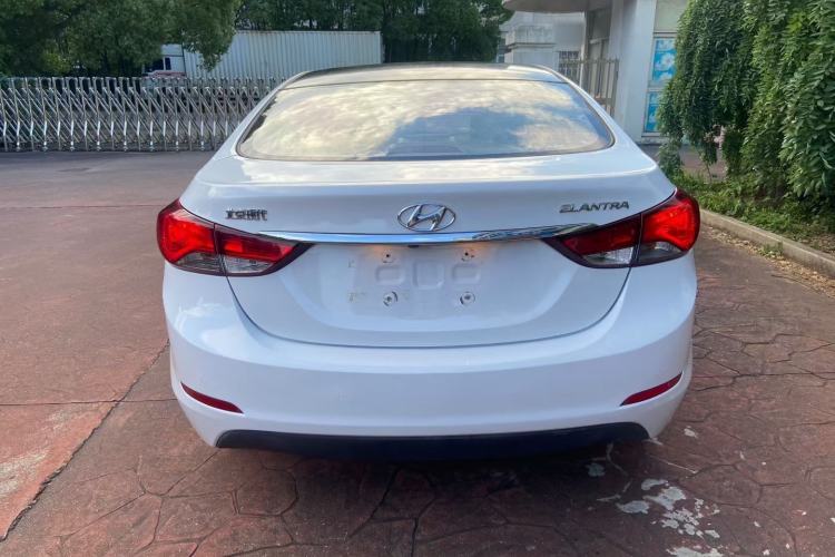 Used Hyundai Elantra (5th Generation / Langdong) 2016 1.6L Automatic Prestige Model Rear Right 45 Deg