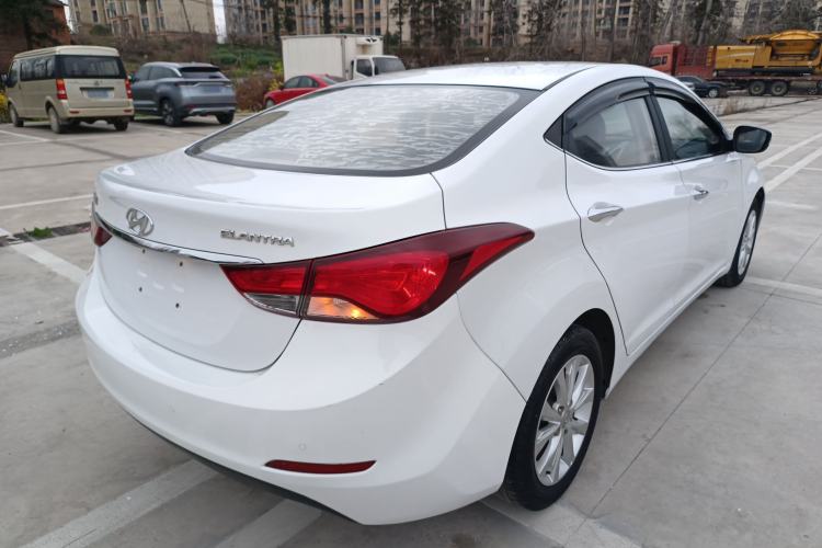Used Hyundai Elantra (5th Generation / Langdong) 2016 1.6L Automatic Prestige Model Rear Right 45 Deg