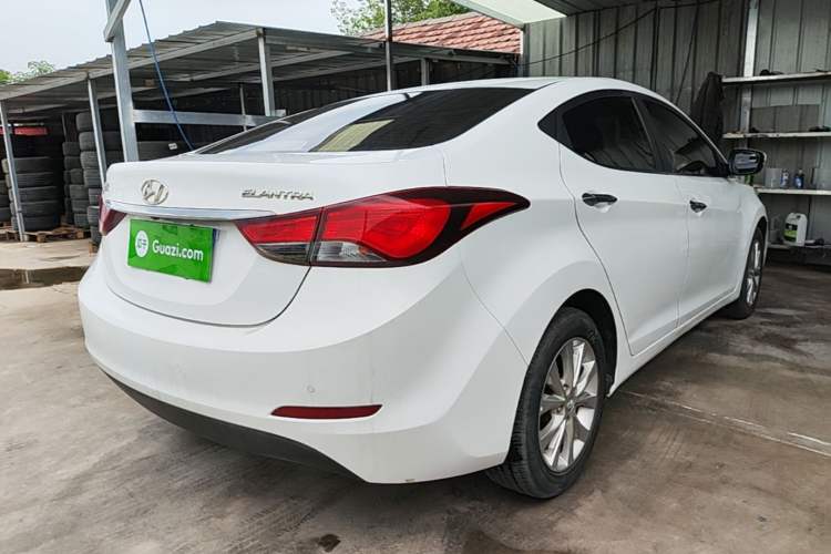 Used Hyundai Elantra (5th Generation / Langdong) 2016 1.6L Automatic Prestige Model Rear Right 45 Deg