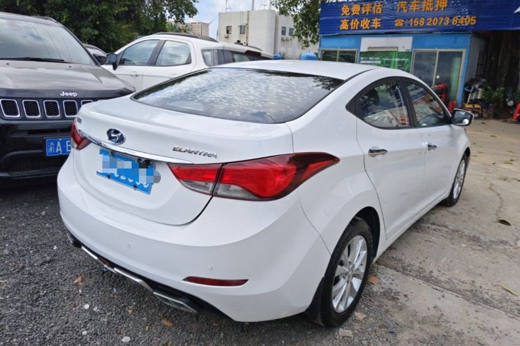 Used Hyundai Elantra (5th Generation / Langdong) 2016 1.6L Automatic Prestige Model Rear Right 45 Deg