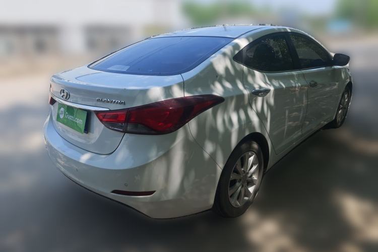 Used Hyundai Elantra (5th Generation / Langdong) 2016 1.6L Manual Luxury Model Rear Right 45 Deg