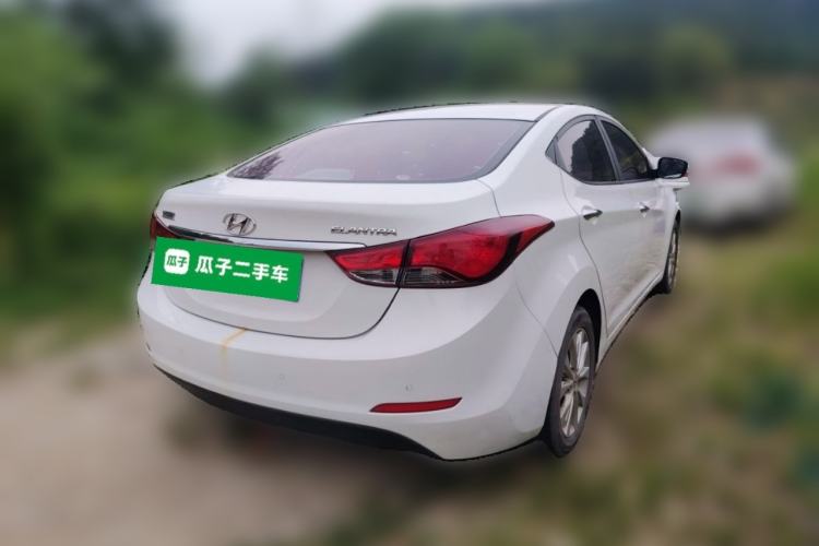 Used Hyundai Elantra (5th Generation / Langdong) 2016 1.6L Automatic Prestige Model Rear Right 45 Deg