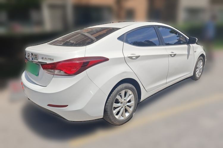 Used Hyundai Elantra (5th Generation / Langdong) 2016 1.6L Automatic Smart Version Rear Right 45 Deg